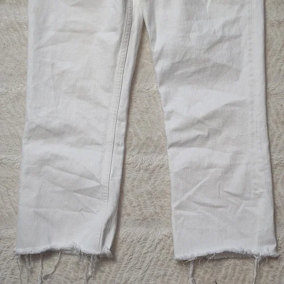 Ambercrombie And Fitch Ultra High Rise Kick Flare Women's White Jeans Size 29/8 - Picture 3 of 11